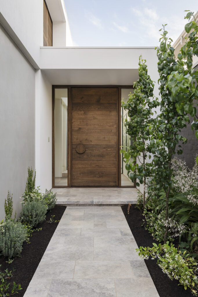 door installation in lakeway tx